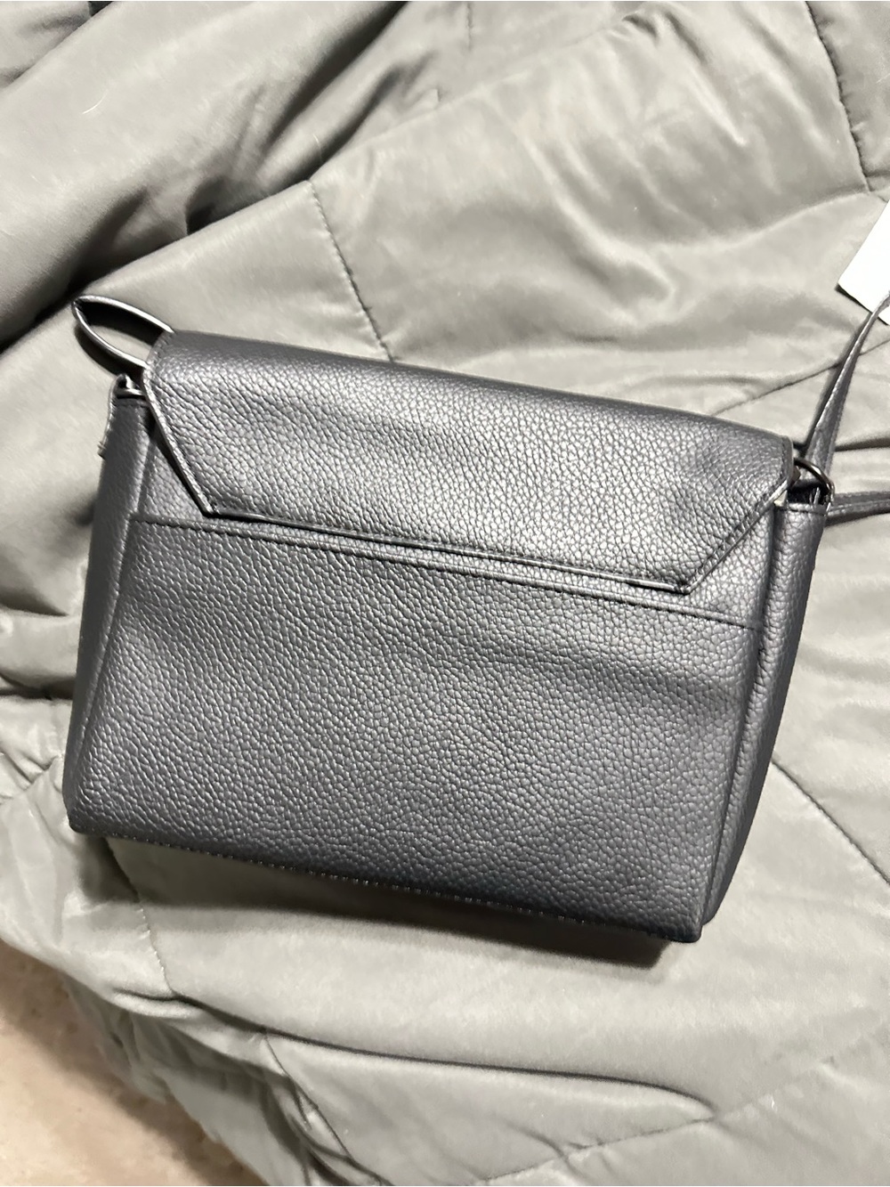 Freshly Picked Crossbody Black - Picture 3 of 3